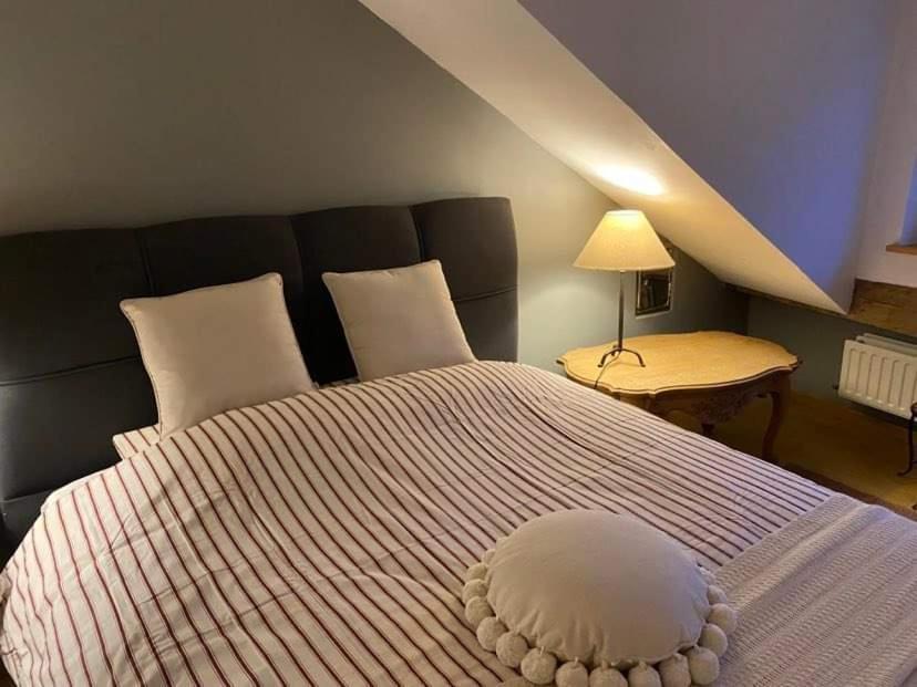 Chez Monsieur Bed and Breakfast Florenville Εξωτερικό φωτογραφία